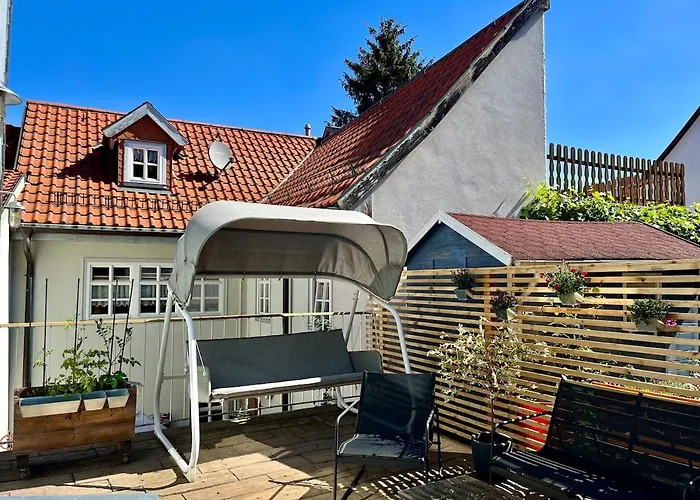 Altstadtwohnung Mit Flair, 2 Zimmer, Kueche, Bad, Kamin, 50 Qm Daire *